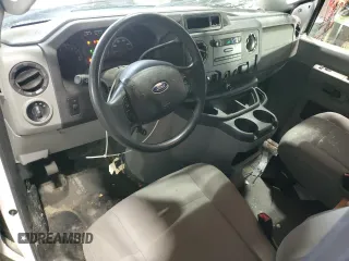 2013 Ford Econoline Cargo Commercial z VIN 1FTNE2EL7DDA00050, wystawiony jako Copart lot #58330445 z przebiegiem 166 206 mil mil oraz Szkoda całkowita • Salvage title. Historia ofert i sprzedaży dostępna na DreamBid. Obrazek 8.