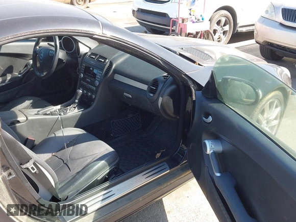 2007 Mercedes-Benz SLK 350 with VIN WDBWK56F47F151457, listed as a IAAI auction lot 42048505 with 293,830 mi miles and . Bid and sale history available at DreamBid. Image 5.