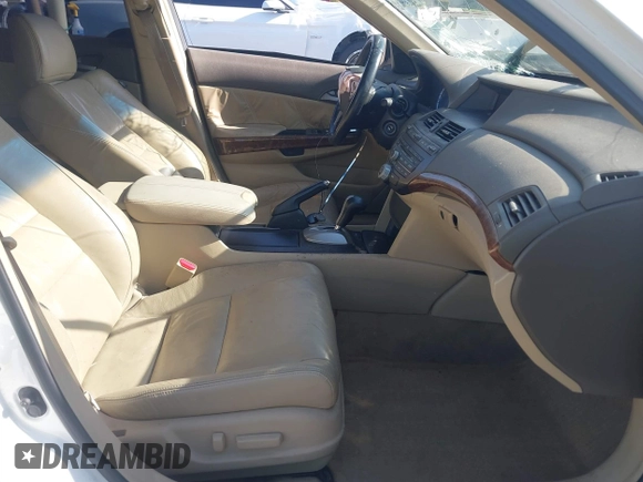 2008 Honda Accord EX-L z VIN 1HGCP36828A036920, wystawiony jako IAAI lot #42238964 z przebiegiem 162 440 mil mil oraz . Historia ofert i sprzedaży dostępna na DreamBid. Obrazek 5.