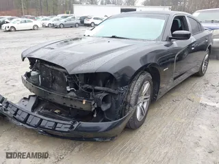 2013 Dodge Charger RT Max with VIN 2C3CDXCT1DH711065, listed as a IAAI auction lot 41512711 with 163,738 mi miles. Bid and sale history available at carsss.com. Image 17.
