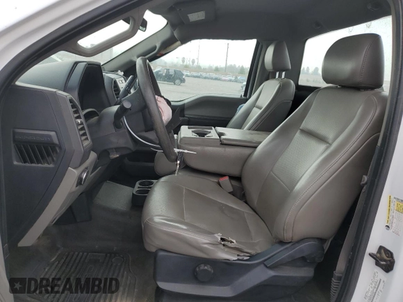 2017 Ford F-250 XL with VIN 1FTBF2A6XHEE32955, listed as a Copart auction lot 43188895 with 170,418 mi miles and Salvage title. Bid and sale history available at DreamBid. Image 7.