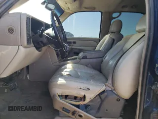 2003 GMC Yukon SLT z VIN 1GKEK13Z53J325679, wystawiony jako Copart lot #52260985 z przebiegiem 320 061 mil mil oraz Czysty tytuł • Clean title. Historia ofert i sprzedaży dostępna na DreamBid. Obrazek 7.