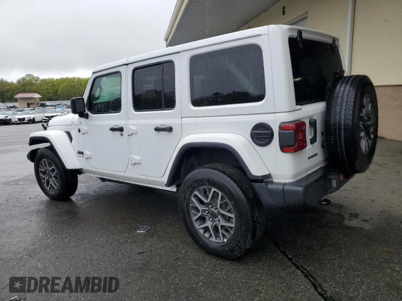 2025 Jeep Wrangler Sahara z VIN 1C4PJXEN6SW546780, wystawiony jako Copart lot #55800685 z przebiegiem 6 063 mil mil oraz Czysty tytuł • Clean title. Historia ofert i sprzedaży dostępna na DreamBid. Obrazek 2.