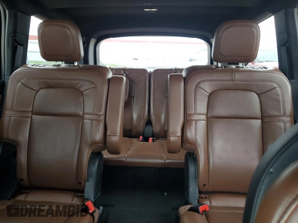 2021 Lincoln Aviator Reserve z VIN 5LM5J7XCXMGL19293, wystawiony jako Copart lot #64761565 z przebiegiem 61 614 mil mil oraz Szkoda całkowita • Salvage title. Historia ofert i sprzedaży dostępna na DreamBid. Obrazek 10.