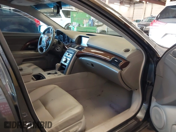 2006 Acura RL with VIN JH4KB165X6C006146, listed as a IAAI auction lot 41734990 with 172,362 mi miles and . Bid and sale history available at DreamBid. Image 5.