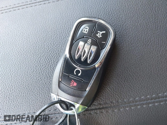 2025 Buick Encore GX Sport Touring с VIN KL4AMDSL7SB038317, выставлен на аукционе IAAI как лот 42151204 с пробегом 10 917 миль миль и . История ставок и продаж доступна на DreamBid. Изображение 11.