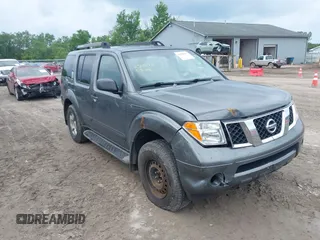 2007 Nissan Pathfinder SE with VIN 5N1AR18W77C636086, listed as a IAAI auction lot 42508097 with 233,555 mi miles and . Bid and sale history available at DreamBid. Image 1.