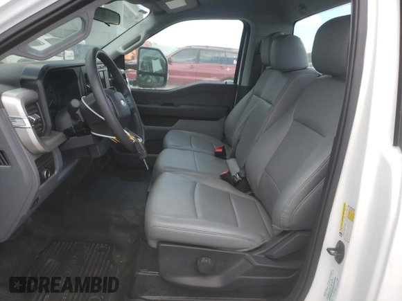 2023 Ford F-250 XL с VIN 1FTBF2AA9PED40870, выставлен на аукционе Copart как лот 60814915 с пробегом Не указан миль и На запчасти • Non repairable. История ставок и продаж доступна на DreamBid. Изображение 7.