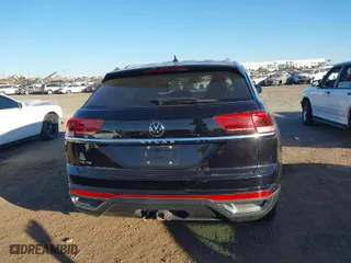 2021 Volkswagen Atlas Cross Sport 3.6L V6 SE w/Technology with VIN 1V2WE2CA2MC221789, listed as a IAAI auction lot 41308009 with 53,627 mi miles. Bid and sale history available at carsss.com. Image 16.