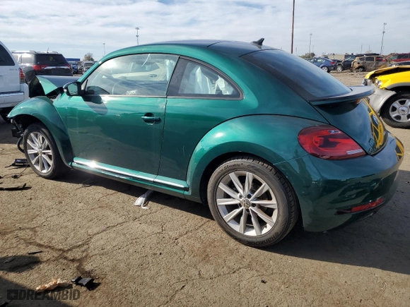 2018 Volkswagen Beetle S with VIN 3VWFD7AT7JM712713, listed as a Copart auction lot 77402094 with 0 mi miles and Clean Title. Bid and sale history available at carsss.com. Image 2.