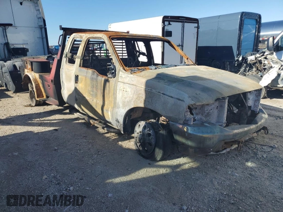 1999 Ford F-350 with VIN 1FTWX32F4XEC30730, listed as a Copart auction lot 83823424 with Not provided miles and Non repairable. Bid and sale history available at DreamBid. Image 4.
