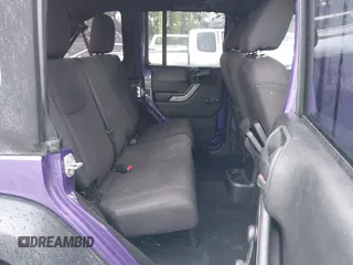 2018 Jeep Wrangler JK Unlimited Sport S with VIN 1C4BJWDG0JL847049, listed as a IAAI auction lot 41218525 with 90,588 mi miles. Bid and sale history available at carsss.com. Image 8.
