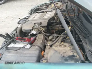 2000 Honda Accord EX z VIN 1HGCG1659YA095702, wystawiony jako IAAI lot #42989293 z przebiegiem 269 806 mil mil oraz . Historia ofert i sprzedaży dostępna na DreamBid. Obrazek 19.