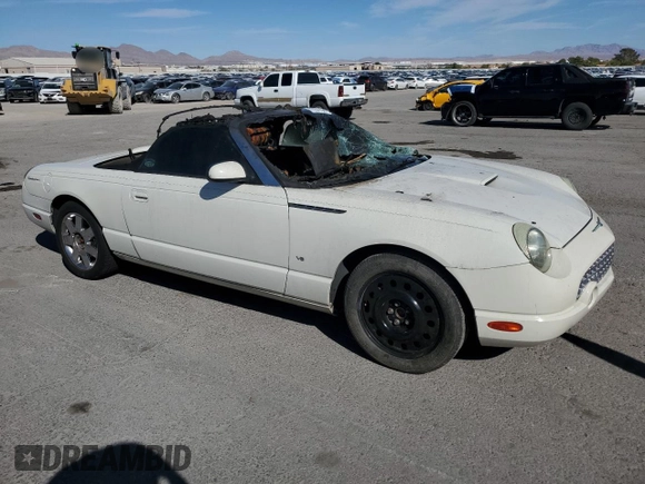 2003 Ford Thunderbird Deluxe z VIN 1FAHP60A83Y113992, wystawiony jako Copart lot #77277574 z przebiegiem Nie podano mil oraz Nie do naprawy • Non repairable. Historia ofert i sprzedaży dostępna na DreamBid. Obrazek 4.