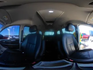 2014 Chrysler Town & Country Touring with VIN 2C4RC1BG0ER208505, listed as a IAAI auction lot 41775840 with 186,617 mi miles. Bid and sale history available at carsss.com. Image 19.