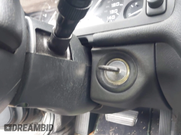 1993 Acura Legend L with VIN JH4KA7660PC010335, listed as a IAAI auction lot 42163696 with 75,309 mi miles and . Bid and sale history available at DreamBid. Image 11.