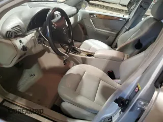 2007 Mercedes-Benz C 230 Sport z VIN WDBRF52H87E023463, wystawiony jako Copart lot #47412045 z przebiegiem 126 633 mil mil oraz Szkoda całkowita • Salvage title. Historia ofert i sprzedaży dostępna na DreamBid. Obrazek 7.