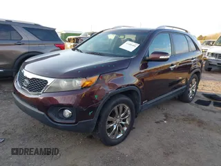 2011 Kia Sorento EX with VIN 5XYKUDA25BG033707, listed as a IAAI auction lot 41406401 with 166,753 mi miles. Bid and sale history available at carsss.com. Image 17.