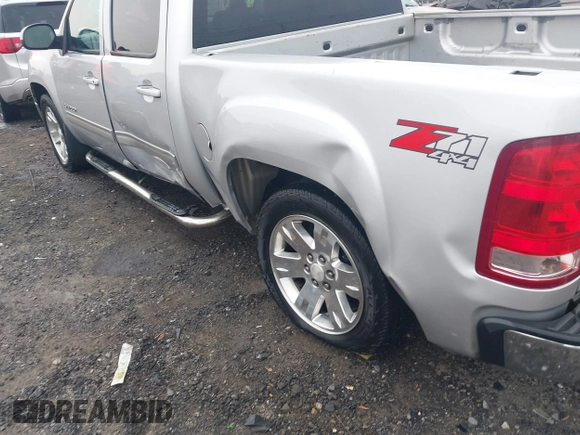 2013 GMC Sierra 1500 SLT with VIN 3GTP2WE74DG115414, listed as a IAAI auction lot 42441966 with 291,605 mi miles and . Bid and sale history available at DreamBid. Image 18.