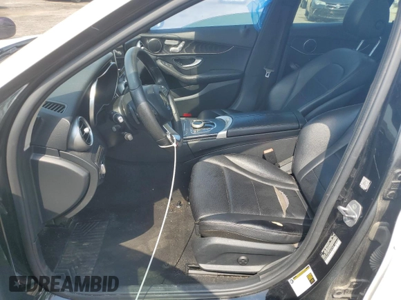 2017 Mercedes-Benz C 300 with VIN WDDWF4JB7HR247545, listed as a Copart auction lot 58122795 with 86,905 mi miles and Clean title. Bid and sale history available at DreamBid. Image 7.