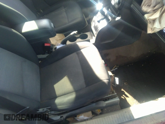 2014 Jeep Patriot Sport with VIN 1C4NJRBB8ED689016, listed as a IAAI auction lot 41613215 with 180,047 mi miles and . Bid and sale history available at carsss.com. Image 5.
