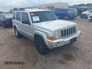 2010 Jeep Commander Sport with VIN 1J4RH4GKXAC157379, listed as a IAAI auction lot 42130174 with 193,337 mi miles and . Bid and sale history available at DreamBid. Image 1.