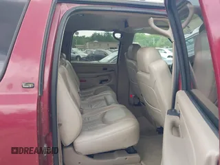 2006 Chevrolet Suburban LS z VIN 1GNFK16Z96J168813, wystawiony jako IAAI lot #42392803 z przebiegiem 163 052 mil mil oraz . Historia ofert i sprzedaży dostępna na DreamBid. Obrazek 8.