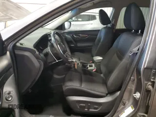 2017 Nissan Rogue S с VIN KNMAT2MV1HP607752, выставлен на аукционе Copart как лот 53371075 с пробегом 87 244 миль миль и Списание • Salvage title. История ставок и продаж доступна на DreamBid. Изображение 7.