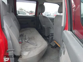 2003 Nissan Frontier SE z VIN 1N6ED29X53C426546, wystawiony jako IAAI lot #41654331 z przebiegiem 259 666 mil mil oraz . Historia ofert i sprzedaży dostępna na DreamBid. Obrazek 8.