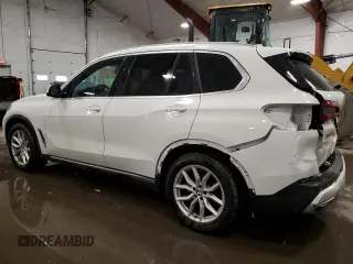 2021 BMW X5 xDrive40i with VIN 5UXCR6C03M9F46957, listed as a Copart auction lot 46236825 with 74,317 mi miles and Salvage Title. Bid and sale history available at carsss.com. Image 2.