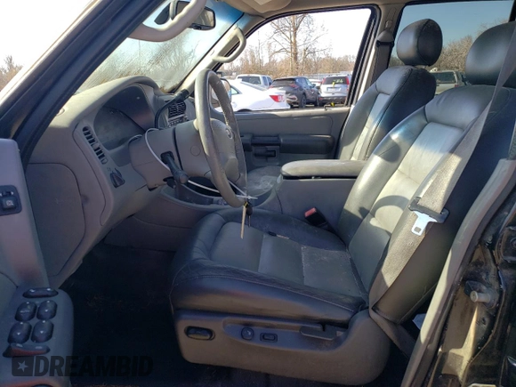 2003 Ford Explorer Sport Trac XLS z VIN 1FMZU77E53UB07964, wystawiony jako Copart lot #47987855 z przebiegiem 151 626 mil mil oraz Szkoda całkowita • Salvage title. Historia ofert i sprzedaży dostępna na DreamBid. Obrazek 7.