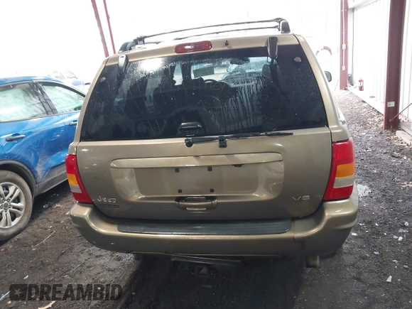 2001 Jeep Grand Cherokee Limited with VIN 1J4GW58N51C581743, listed as a IAAI auction lot 41768215 with 195,862 mi miles. Bid and sale history available at carsss.com. Image 16.