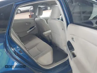 2011 Toyota Prius I with VIN JTDKN3DU2B0261397, listed as a IAAI auction lot 41955885 with 189,938 mi miles and . Bid and sale history available at DreamBid. Image 8.