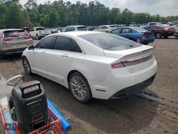 2015 Lincoln MKZ with VIN 3LN6L2G98FR617457, listed as a Copart auction lot 54399165 with 138,596 mi miles and Salvage title. Bid and sale history available at DreamBid. Image 2.