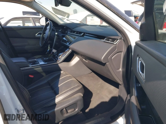 2019 Land Rover Range Rover Velar S с VIN SALYB2EXXKA795871, выставлен на аукционе IAAI как лот 41649083 с пробегом 84 891 миль миль и . История ставок и продаж доступна на DreamBid. Изображение 5.