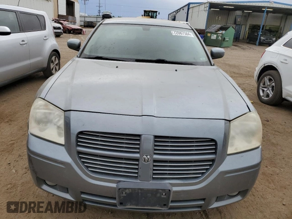 2006 Dodge Magnum SXT with VIN 2D4GZ47V76H473558, listed as a Copart auction lot 72087564 with 122,810 mi miles and Salvage Title. Bid and sale history available at DreamBid. Image 5.