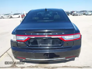 2019 Lincoln Continental Select z VIN 1LN6L9SKXK5614365, wystawiony jako IAAI lot #41723582 z przebiegiem 46 245 mil mil oraz . Historia ofert i sprzedaży dostępna na DreamBid. Obrazek 17.