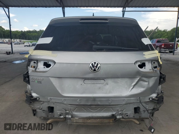 2021 Volkswagen Tiguan SE z VIN 3VV3B7AX1MM126044, wystawiony jako Copart lot #61306415 z przebiegiem 73 159 mil mil oraz Szkoda całkowita • Salvage title. Historia ofert i sprzedaży dostępna na DreamBid. Obrazek 6.
