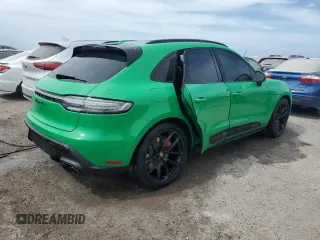 2022 Porsche Macan Turbo with VIN WP1AF2A58NLB32131, listed as a Copart auction lot 75404584 with Not provided miles and Non repairable. Bid and sale history available at DreamBid. Image 3.