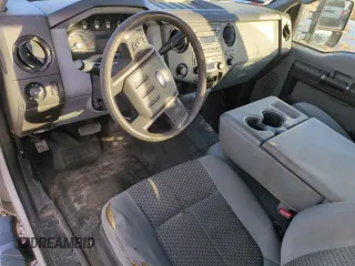 2012 Ford F-350 XL with VIN 1FT8X3B6XCED08530, listed as a Copart auction lot 81821204 with 296,182 mi miles and Salvage title. Bid and sale history available at DreamBid. Image 8.