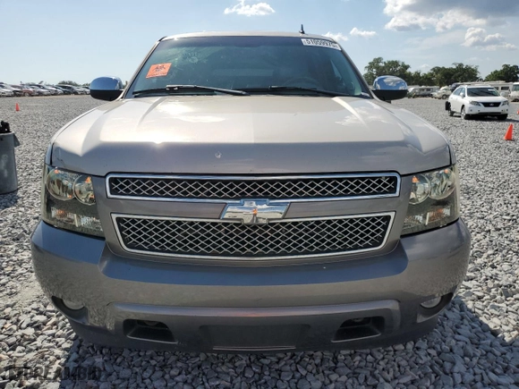2007 Chevrolet Suburban LTZ with VIN 3GNFK16367G306161, listed as a Copart auction lot 51059975 with 204,057 mi miles and Salvage Title. Bid and sale history available at carsss.com. Image 5.