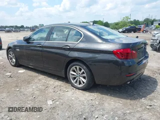 2014 BMW 5 Series 528i xDrive z VIN WBA5A7C55ED619855, wystawiony jako IAAI lot #42398223 z przebiegiem Nie podano mil oraz . Historia ofert i sprzedaży dostępna na DreamBid. Obrazek 3.