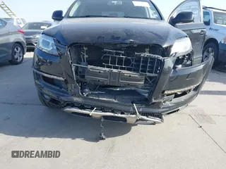2014 Audi Q7 3.0T Premium with VIN WA1CGAFE2ED010007, listed as a IAAI auction lot 41751305 with 120,524 mi miles. Bid and sale history available at carsss.com. Image 6.