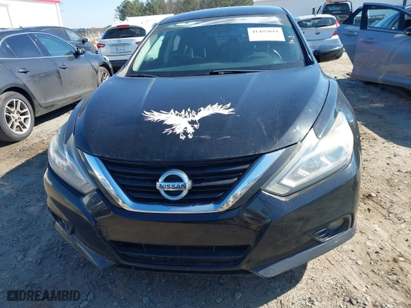 2017 Nissan Altima 2.5 SR with VIN 1N4AL3AP4HC293538, listed as a IAAI auction lot 41492018 with 199,200 mi miles. Bid and sale history available at carsss.com. Image 12.