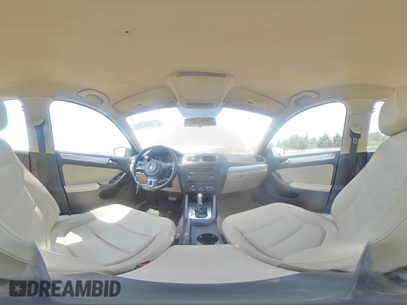 2013 Volkswagen Jetta SE with VIN 3VWDX7AJ4DM257210, listed as a Copart auction lot 61043365 with 85,166 mi miles and Salvage title. Bid and sale history available at DreamBid. Image 14.