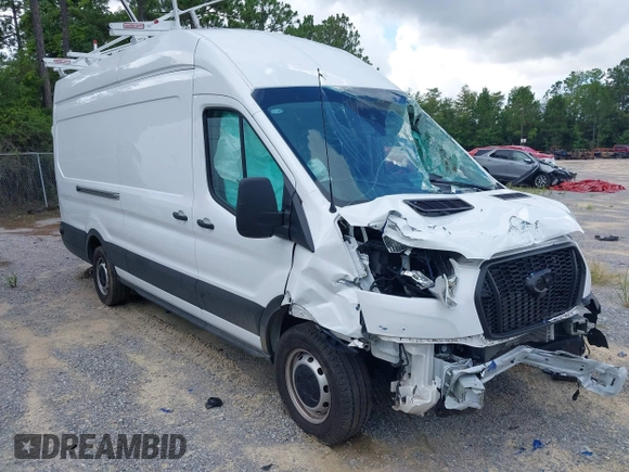2024 Ford Transit Cargo with VIN 1FTBR3X86RKA46123, listed as a IAAI auction lot 42490695 with 13,258 mi miles and . Bid and sale history available at DreamBid. Image 1.