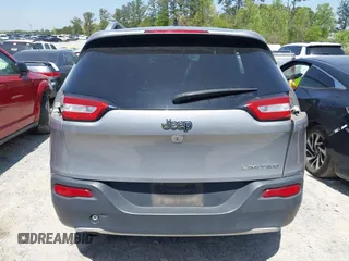 2015 Jeep Cherokee Limited with VIN 1C4PJLDB4FW584952, listed as a IAAI auction lot 42027257 with 146,198 mi miles and . Bid and sale history available at DreamBid. Image 16.