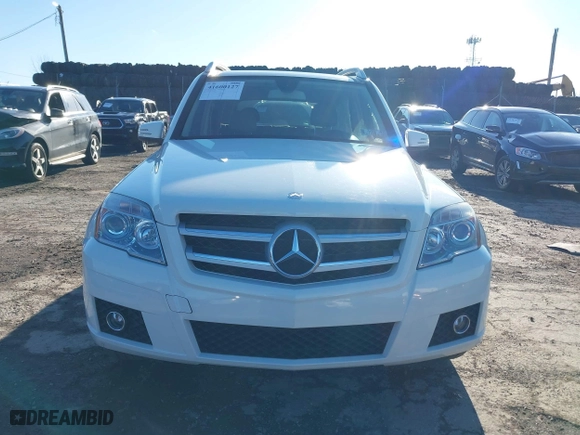2012 Mercedes-Benz GLK-Class GLK 350 with VIN WDCGG8HB5CF806880, listed as a IAAI auction lot 41600127 with 101,780 mi miles. Bid and sale history available at carsss.com. Image 11.
