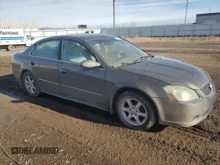 2005 Nissan Altima SE z VIN 1N4BL11D95N466730, wystawiony jako Copart lot #46730555 z przebiegiem Nie podano mil oraz Czysty tytuł • Clean title. Historia ofert i sprzedaży dostępna na DreamBid. Obrazek 4.