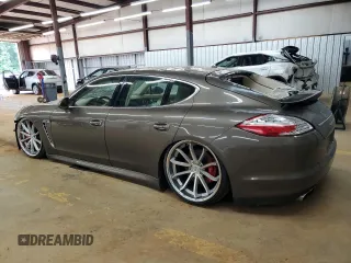 2010 Porsche Panamera Turbo z VIN WP0AC2A73AL090361, wystawiony jako Copart lot #59045905 z przebiegiem Nie podano mil oraz Czysty tytuł • Clean title. Historia ofert i sprzedaży dostępna na DreamBid. Obrazek 2.